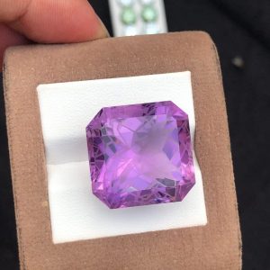 Natural Flowers Cut Amethyst Gemstone 49 Carats Gemstone