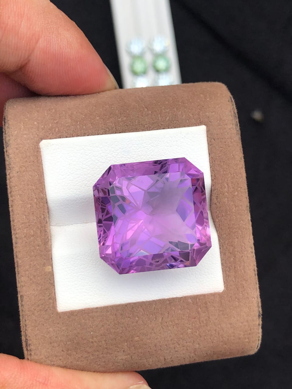 Natural Flowers Cut Amethyst Gemstone 49 Carats Gemstone