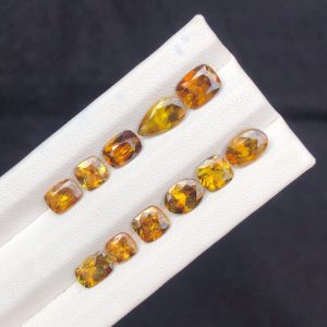Natural Sphene Gemstone 10.40 Carat Loose Gemstone for Jewelry