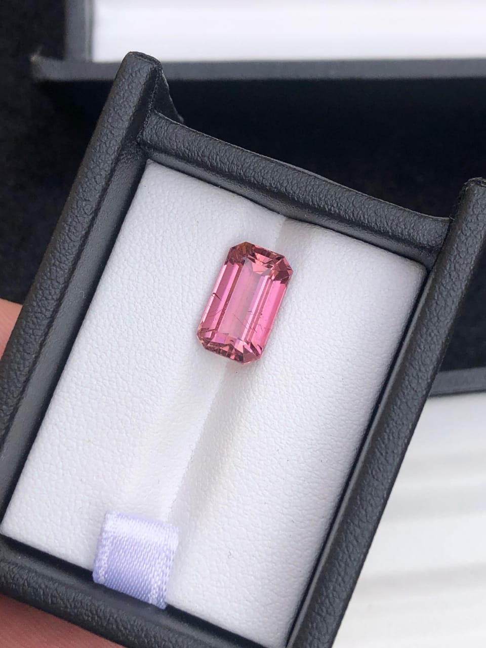 Natural Pink Tourmaline 4.5 Carats Faceted Gemstone from Afghanistan